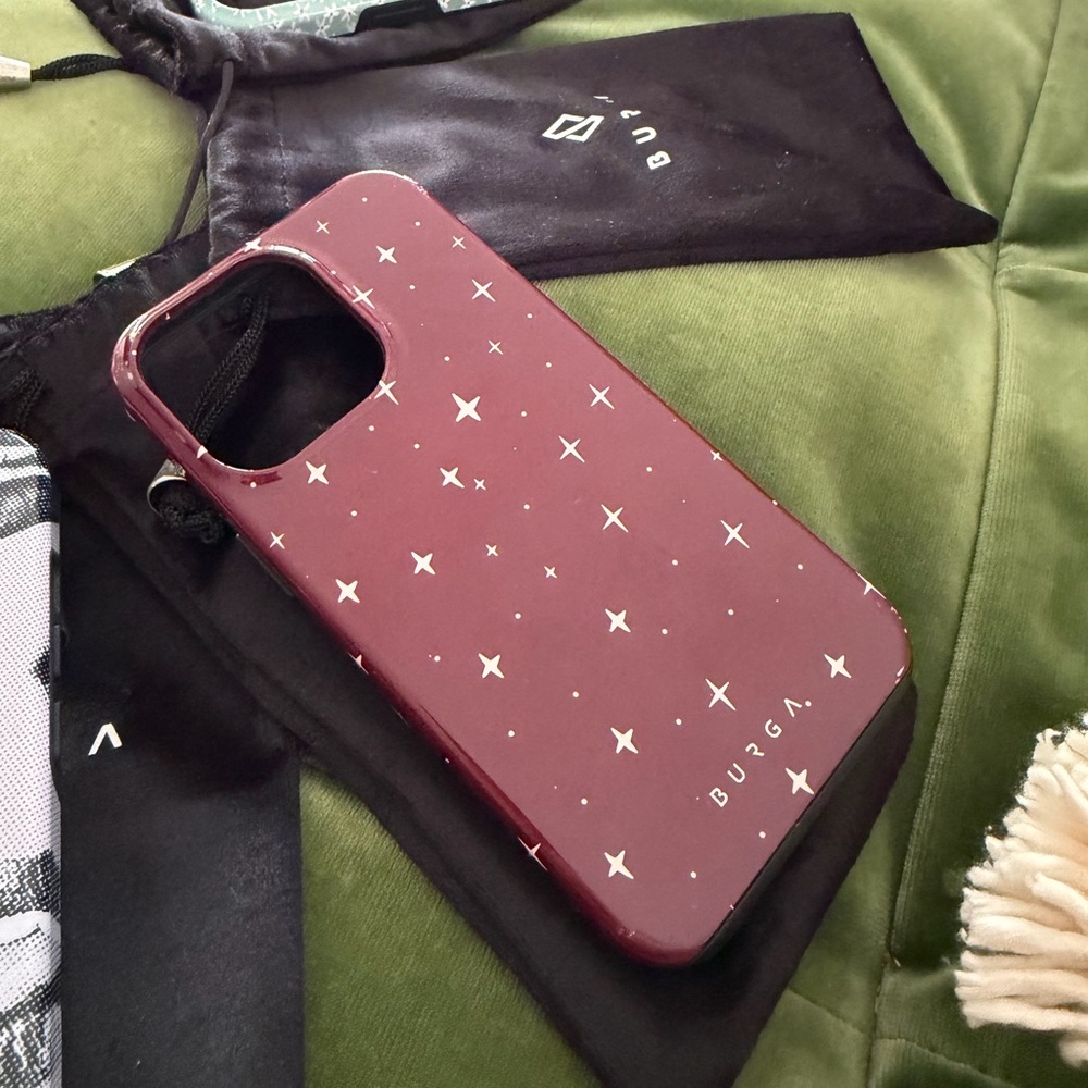 Bundle of Burga iPhone 13 Pro Cases - Picture 6 of 6